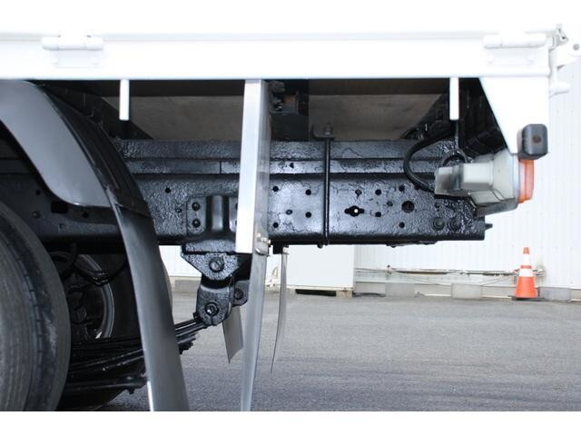 日野デュトロ平ボディ小型（2t・3t）[写真21]