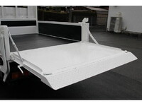 日野デュトロダブルキャブ（Wキャブ）小型（2t・3t）[写真14]