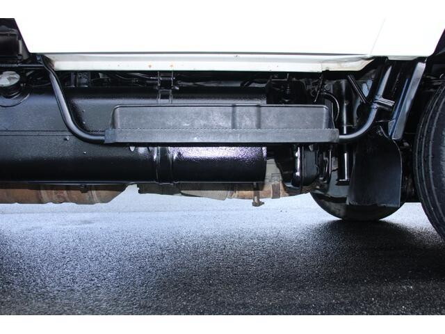 日野デュトロダブルキャブ（Wキャブ）小型（2t・3t）[写真23]