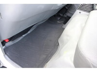 日野デュトロダブルキャブ（Wキャブ）小型（2t・3t）[写真34]