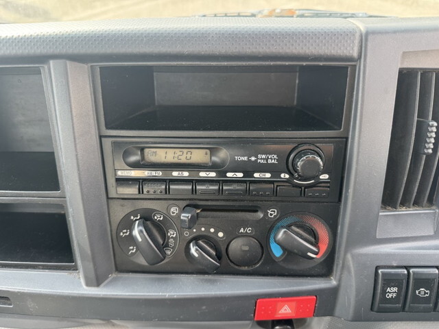 いすゞエルフダンプ小型（2t・3t）[写真10]