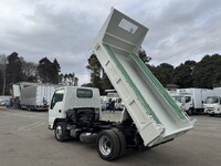 いすゞエルフダンプ小型（2t・3t）[写真20]