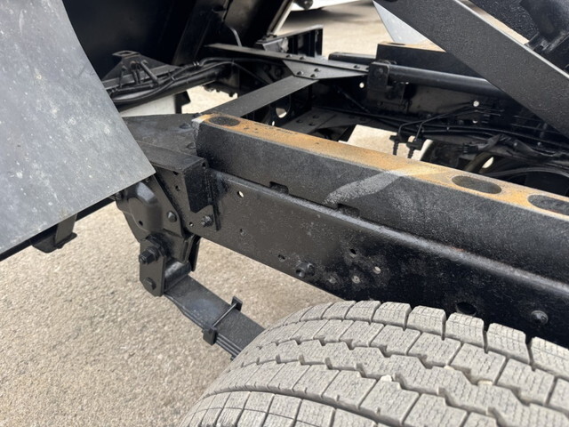 いすゞエルフダンプ小型（2t・3t）[写真23]