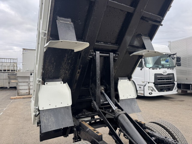 いすゞエルフダンプ小型（2t・3t）[写真25]