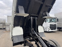 いすゞエルフダンプ小型（2t・3t）[写真26]