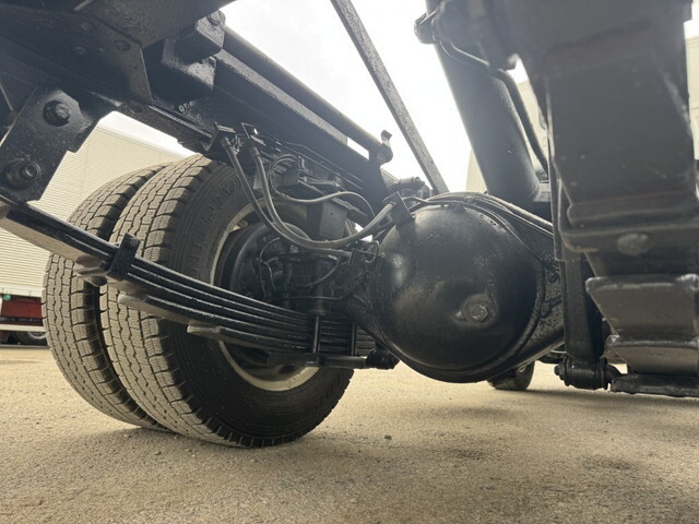 いすゞエルフダンプ小型（2t・3t）[写真28]