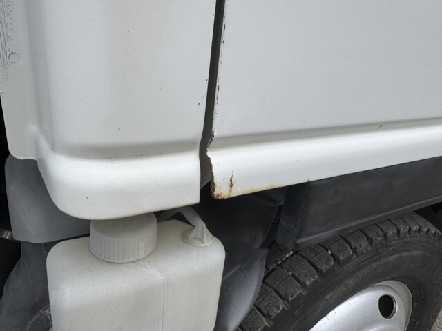 いすゞエルフダンプ小型（2t・3t）[写真38]