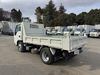 いすゞエルフダンプ小型（2t・3t）[写真05]