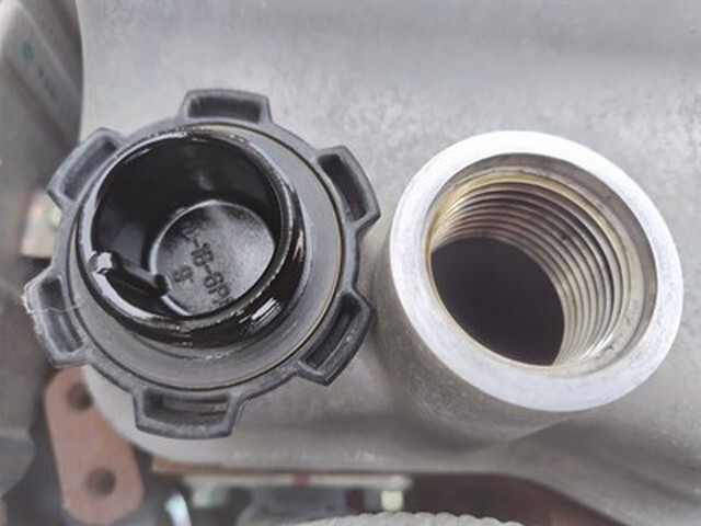 日野レンジャー散水車中型（4t）[写真19]