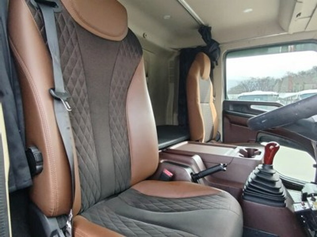 日野レンジャーダンプ増トン（6t・8t）[写真21]