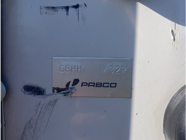 いすゞエルフ平ボディ小型（2t・3t）[写真13]