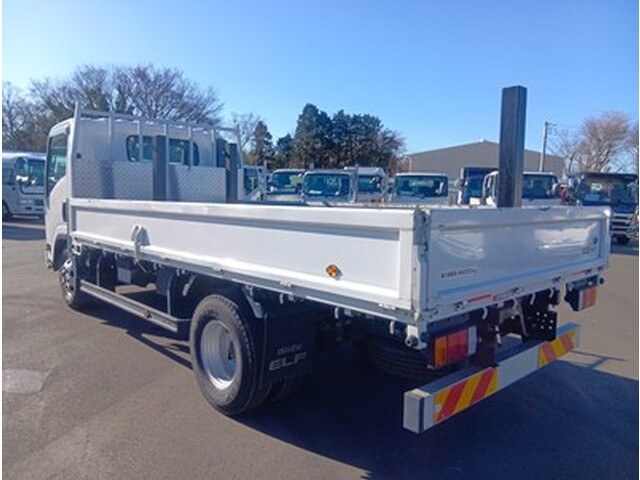 いすゞエルフ平ボディ小型（2t・3t）[写真02]