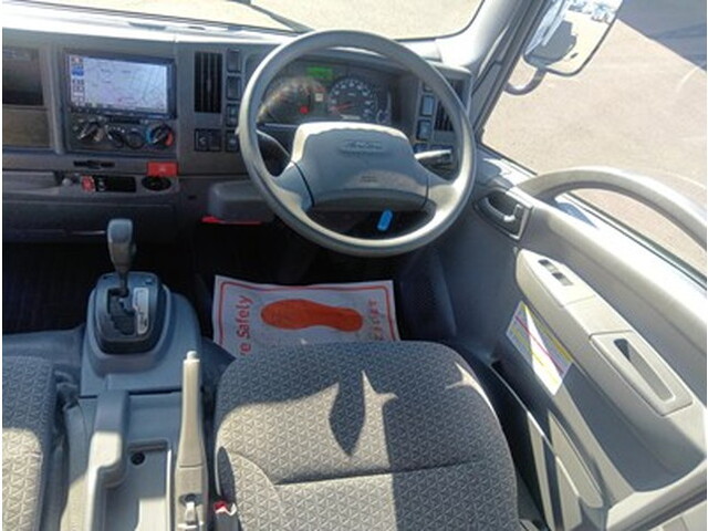 いすゞエルフ平ボディ小型（2t・3t）[写真22]