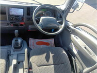 いすゞエルフ平ボディ小型（2t・3t）[写真23]