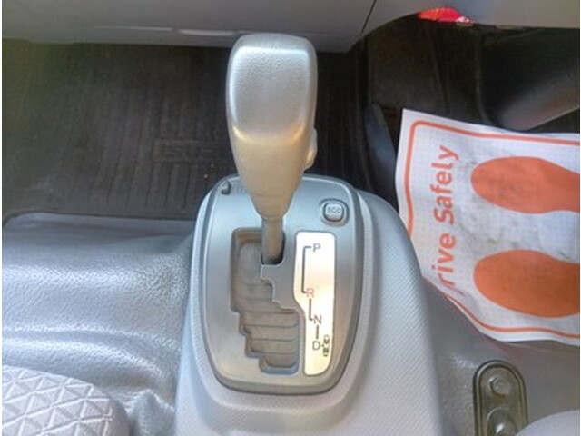 いすゞエルフ平ボディ小型（2t・3t）[写真27]