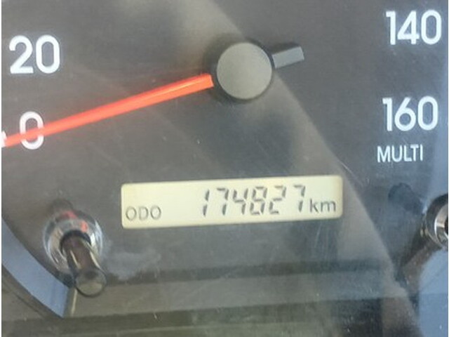 いすゞエルフ平ボディ小型（2t・3t）[写真29]