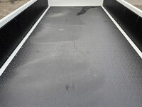 日野デュトロ平ボディ小型（2t・3t）[写真19]