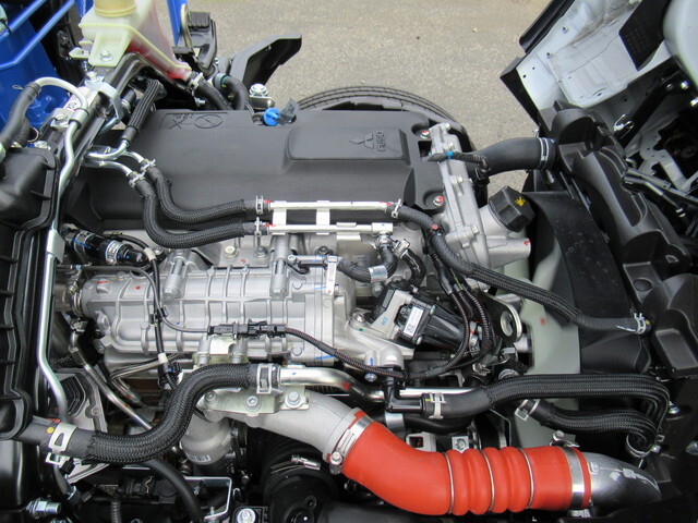 三菱ふそうキャンタークレーン4段小型（2t・3t）[写真20]