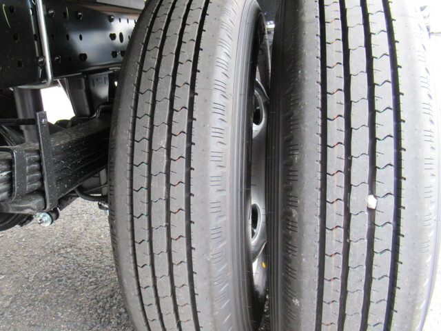 三菱ふそうキャンタークレーン4段小型（2t・3t）[写真35]