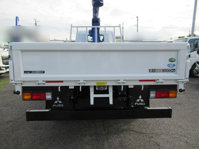 三菱ふそうキャンタークレーン4段小型（2t・3t）[写真05]