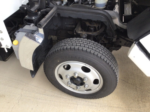 日産アトラス平ボディ小型（2t・3t）[写真10]