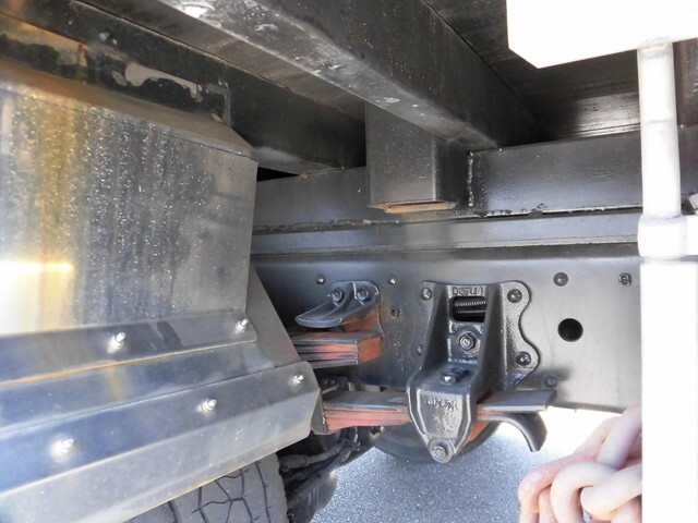 UDトラックスコンドルアルミブロック増トン（6t・8t）[写真14]