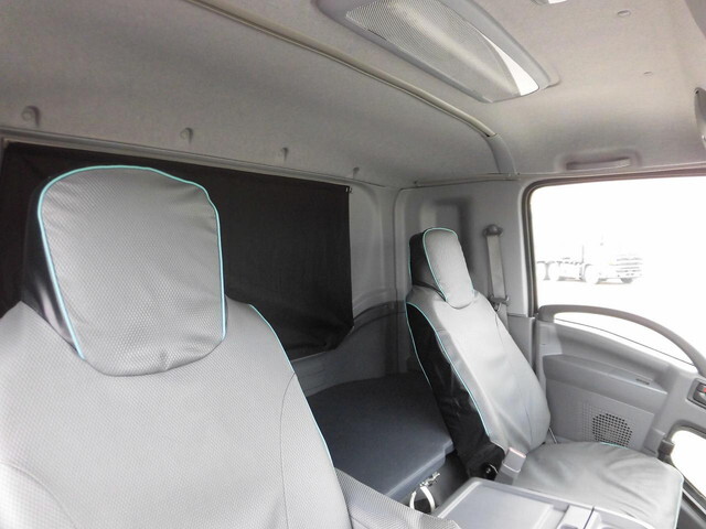 UDトラックスコンドルアルミブロック増トン（6t・8t）[写真17]