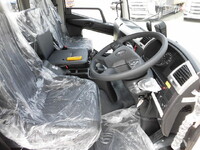 三菱ふそうファイターコンテナ専用車中型（4t）[写真17]