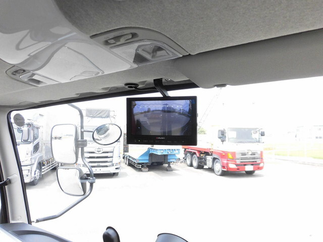 三菱ふそうファイターコンテナ専用車中型（4t）[写真18]