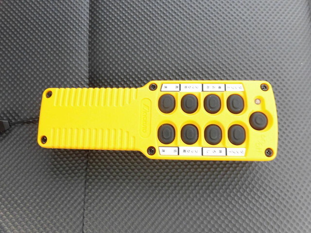 三菱ふそうファイターコンテナ専用車中型（4t）[写真23]