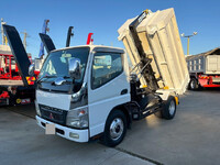三菱ふそうキャンターコンテナ専用車小型（2t・3t）