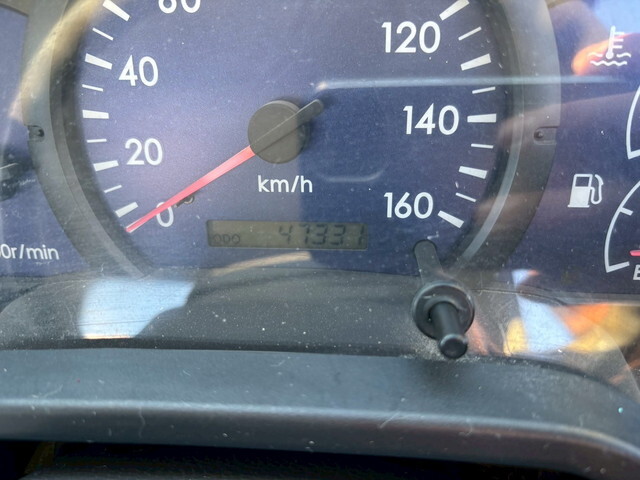 三菱ふそうキャンターコンテナ専用車小型（2t・3t）[写真20]