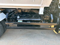 三菱ふそうキャンターコンテナ専用車小型（2t・3t）[写真22]