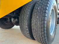 三菱ふそうキャンターコンテナ専用車小型（2t・3t）[写真27]