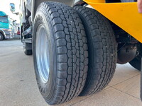 三菱ふそうキャンターコンテナ専用車小型（2t・3t）[写真35]