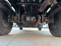 三菱ふそうキャンターコンテナ専用車小型（2t・3t）[写真36]