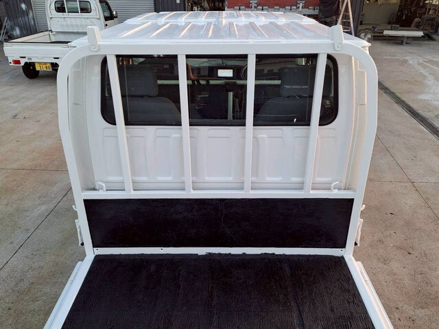 マツダタイタン平ボディ小型（2t・3t）[写真24]