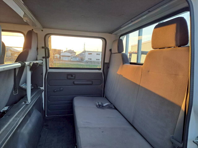 マツダタイタン平ボディ小型（2t・3t）[写真34]