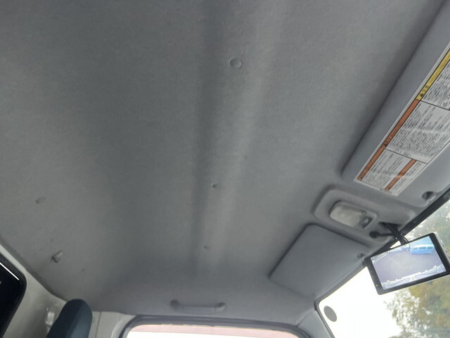 三菱ふそうキャンターアルミウイング小型（2t・3t）[写真10]