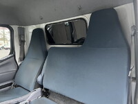 三菱ふそうキャンターアルミウイング小型（2t・3t）[写真18]