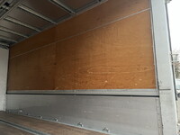 三菱ふそうキャンターアルミウイング小型（2t・3t）[写真21]