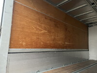 三菱ふそうキャンターアルミウイング小型（2t・3t）[写真22]