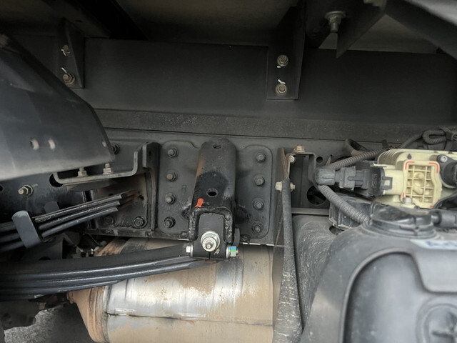 三菱ふそうキャンターアルミウイング小型（2t・3t）[写真25]