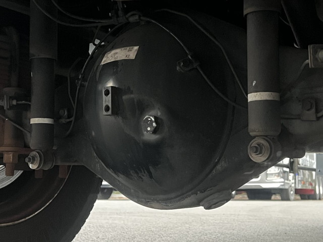 三菱ふそうキャンターアルミウイング小型（2t・3t）[写真27]