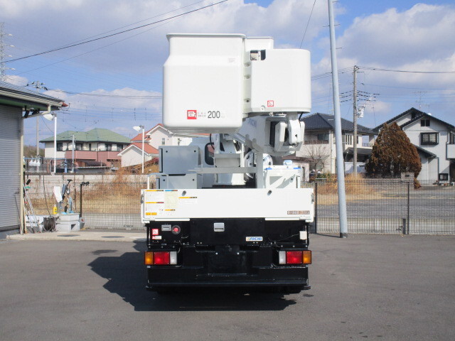 いすゞエルフ高所作業車小型（2t・3t）[写真08]