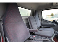 三菱ふそうキャンターアルミバン小型（2t・3t）[写真24]