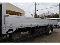 いすゞフォワードアルミブロック中型（4t）[写真12]