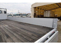 いすゞフォワードアルミブロック中型（4t）[写真18]