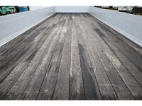 いすゞフォワードアルミブロック中型（4t）[写真20]