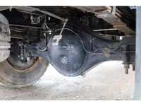 いすゞフォワードアルミブロック中型（4t）[写真23]